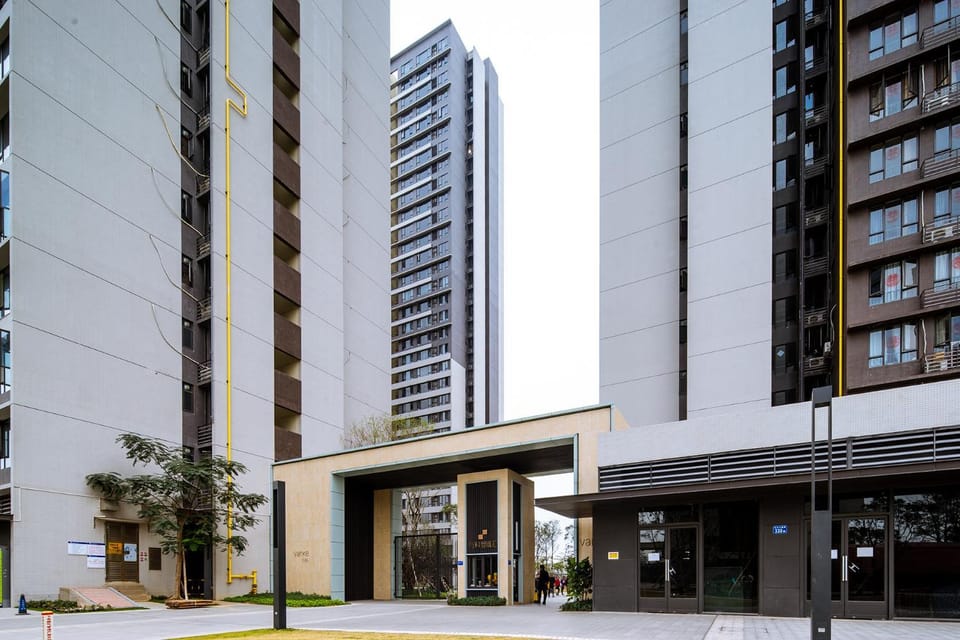 Facade/entrance, Day