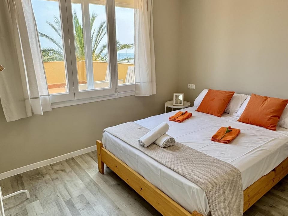 APARTBEACH ATICO SALOU y VISTAS CLUB NAUTICO Apartment in Salou