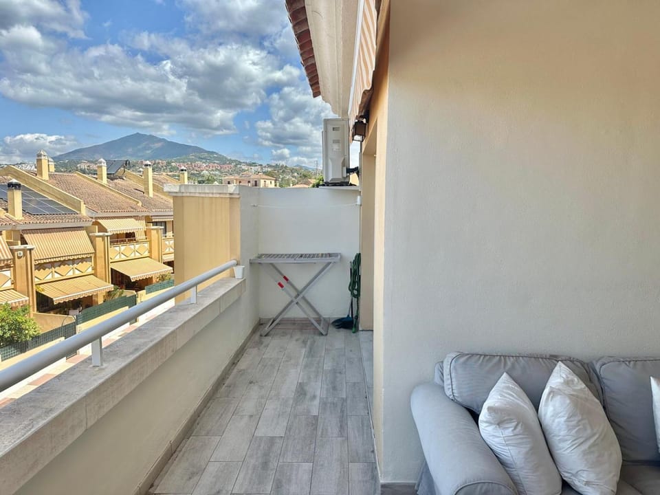 View (from property/room), Balcony/Terrace