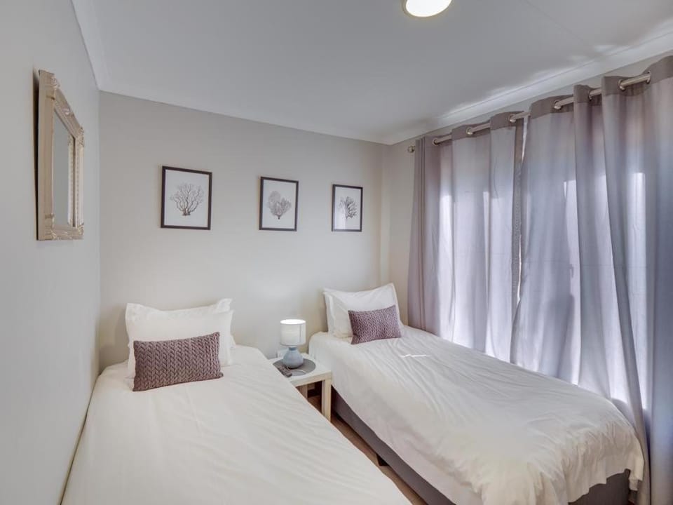 Zebula 1 Pela Lodge, 2-bedroom cottage House in North West, South Africa
