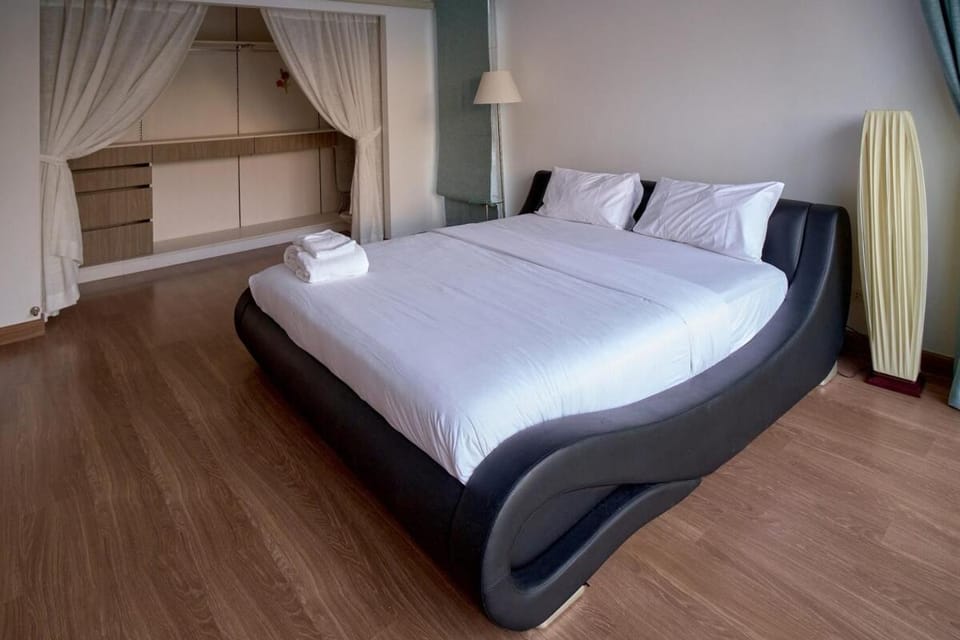 Spacious 3 bedroom townhouse in Laguna House in Choeng Thale