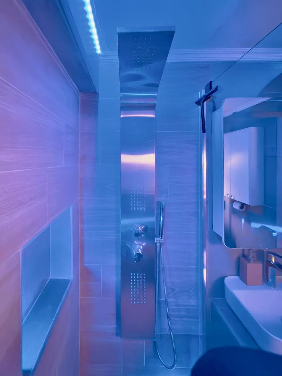 Shower, Bathroom