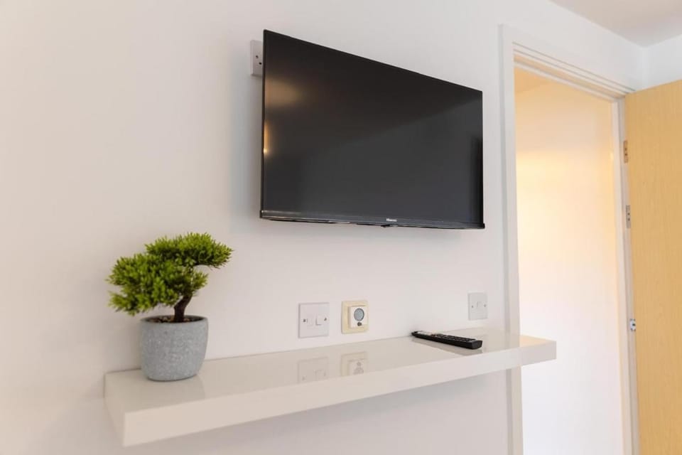 Cardiff Bay Retreat 2 Bed Apartment Free Parking Apartment in Cardiff
