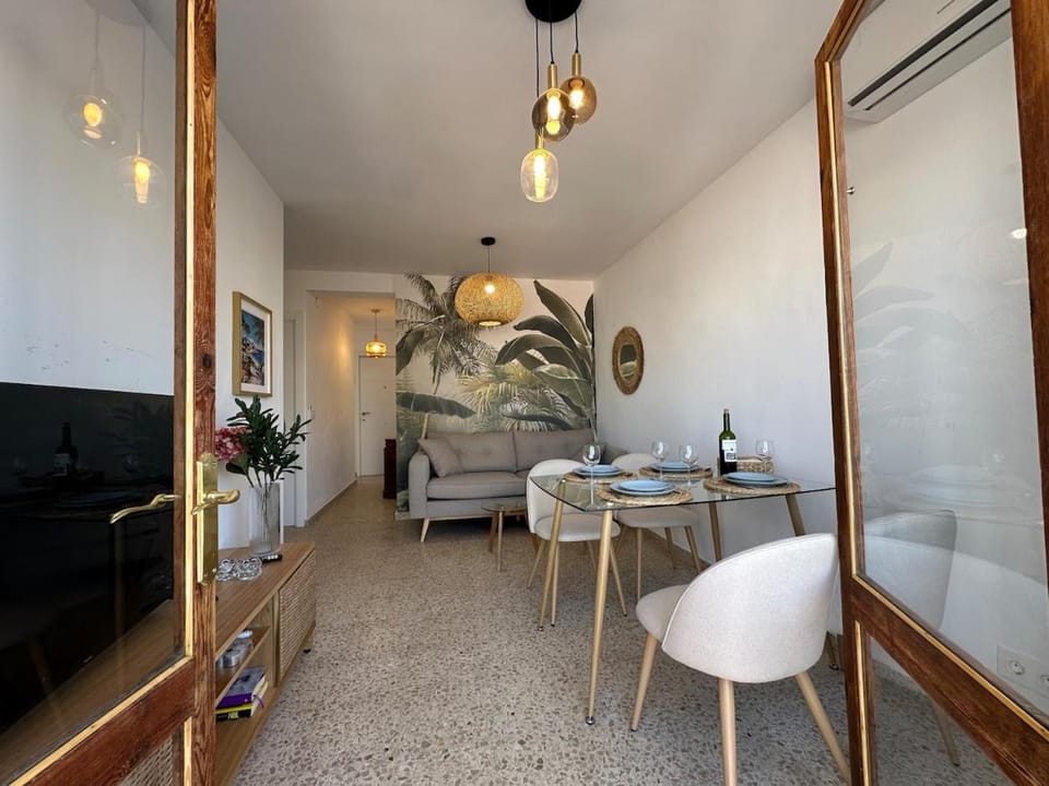 2 Bed Apartment Estepona Centre next to the Beach! Apartment in Estepona