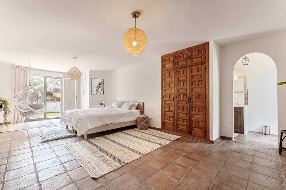 Villa Los Olivos Boho Style Pool Tranquile Villa in Marbella