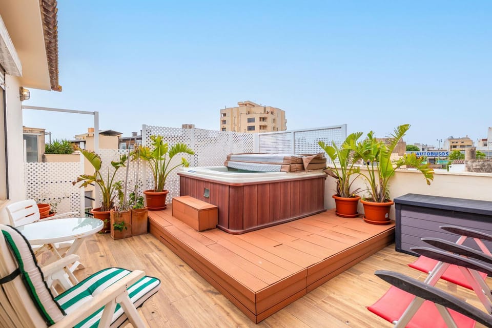 View (from property/room), Balcony/Terrace