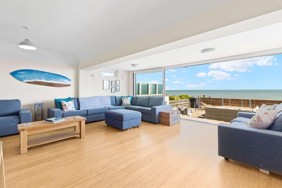 Living room, Sea view