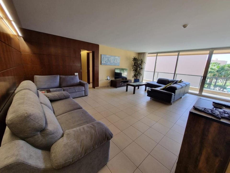 Bella's Place Apartment in Guia
