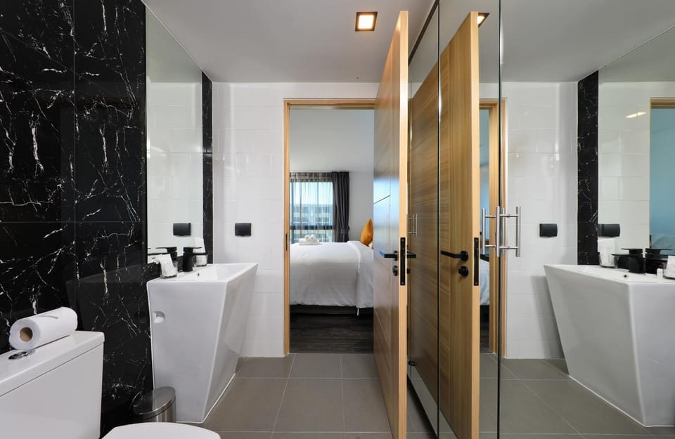 九雅集 The Nine Refined Retreats Apartment in Rawai