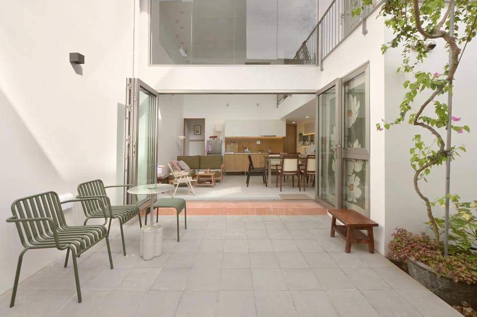 Inner courtyard view
