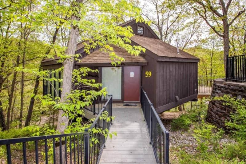 Lakefront Treetop Village59-3Bed3BAPools-8PP House in Village Four Seasons