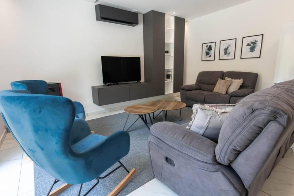 Kakopetria Luxury Villa w pool House in Nicosia District