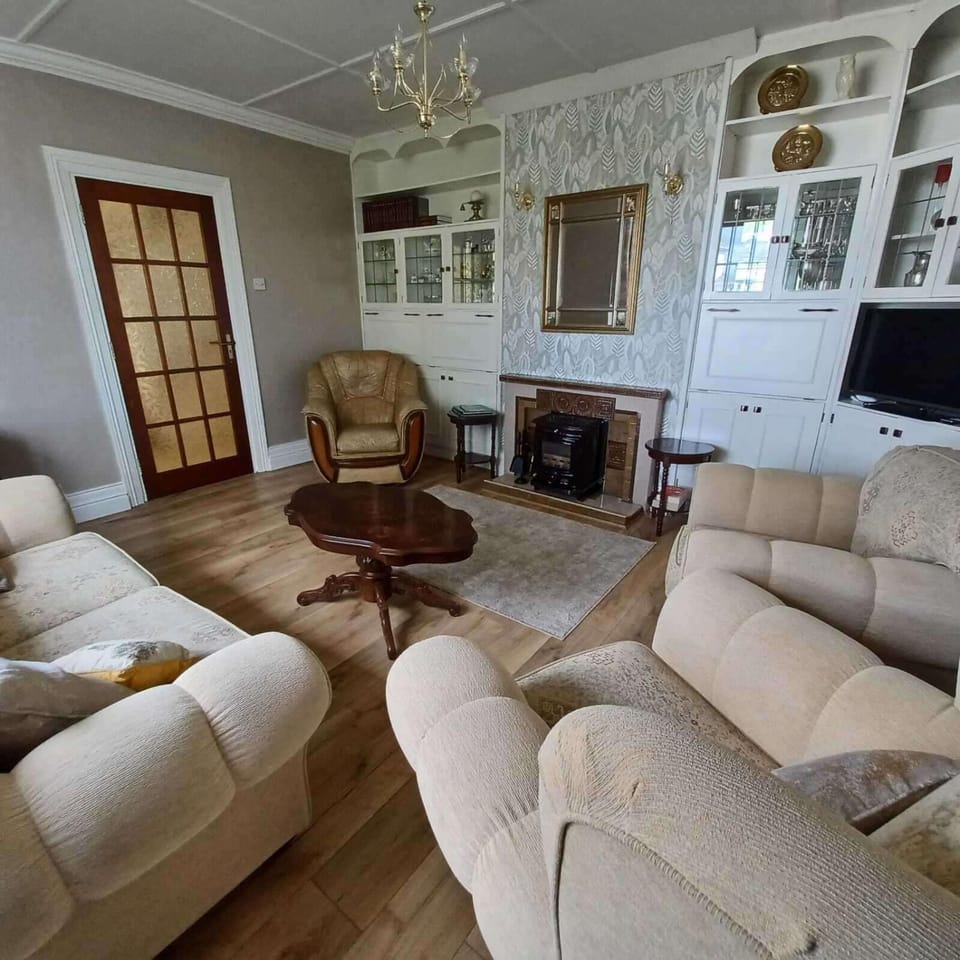 TV and multimedia, Living room