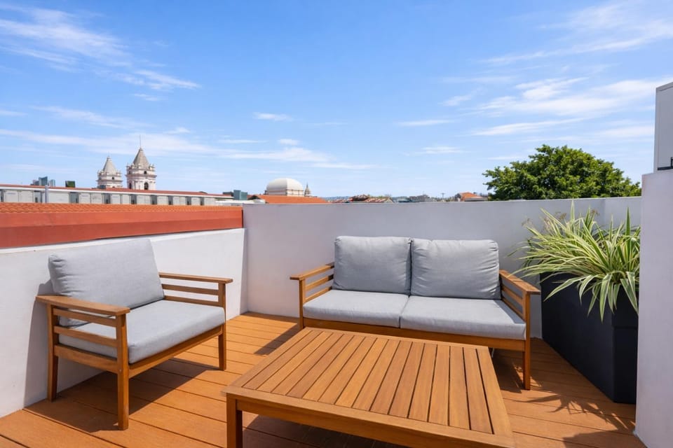 Day, View (from property/room), Balcony/Terrace, Living room