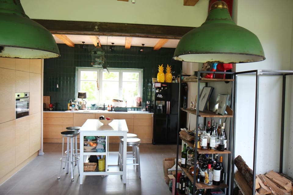 Kitchen or kitchenette, kitchen
