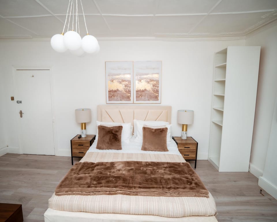 Luxe Stay at Tottenham Stadium Vacation rental in London