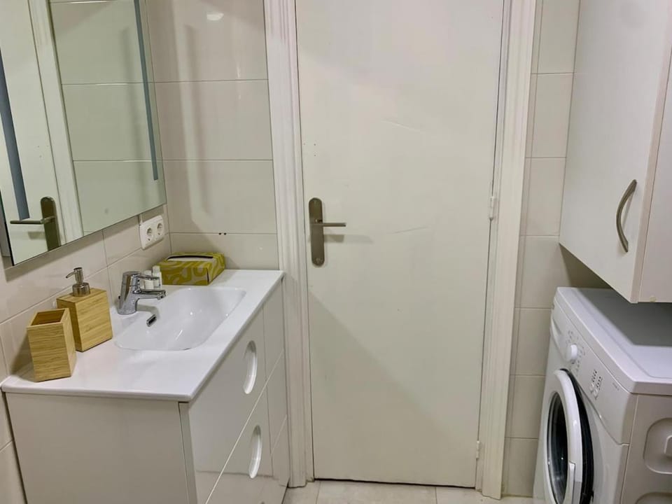 Beach getaway - 3 minutes to the beach Apartment in Benalmadena