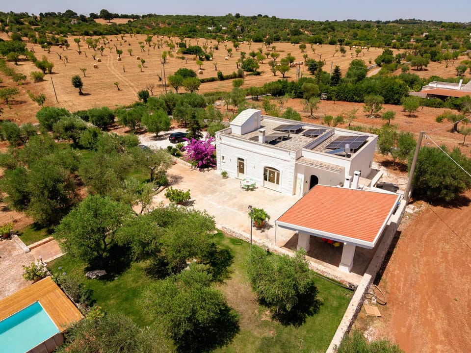 Agriturismo Dimora Casa Bianca Farm Stay in Apulia