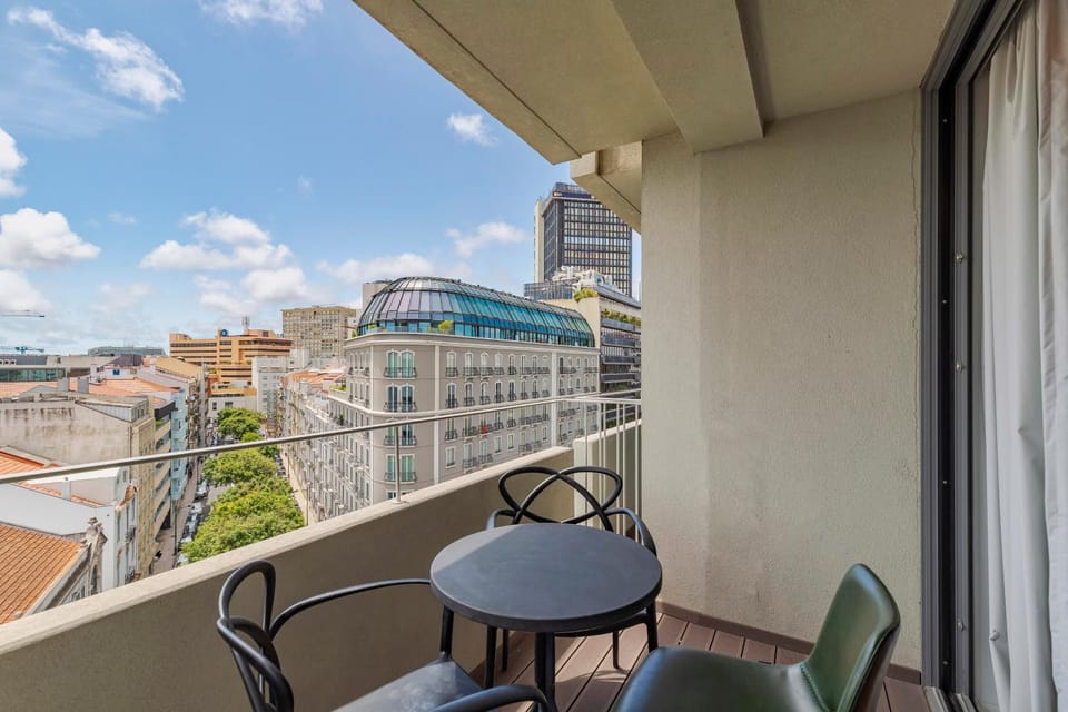 Balcony/Terrace, City view, City view