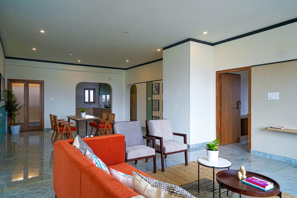 Living room, Seating area