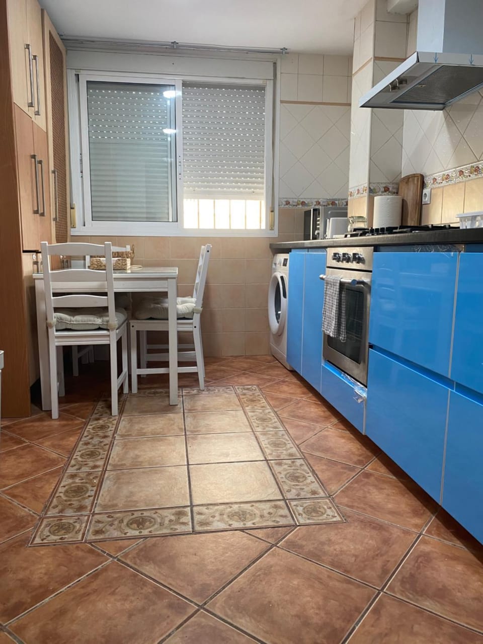 Kitchen or kitchenette, Kitchen or kitchenette