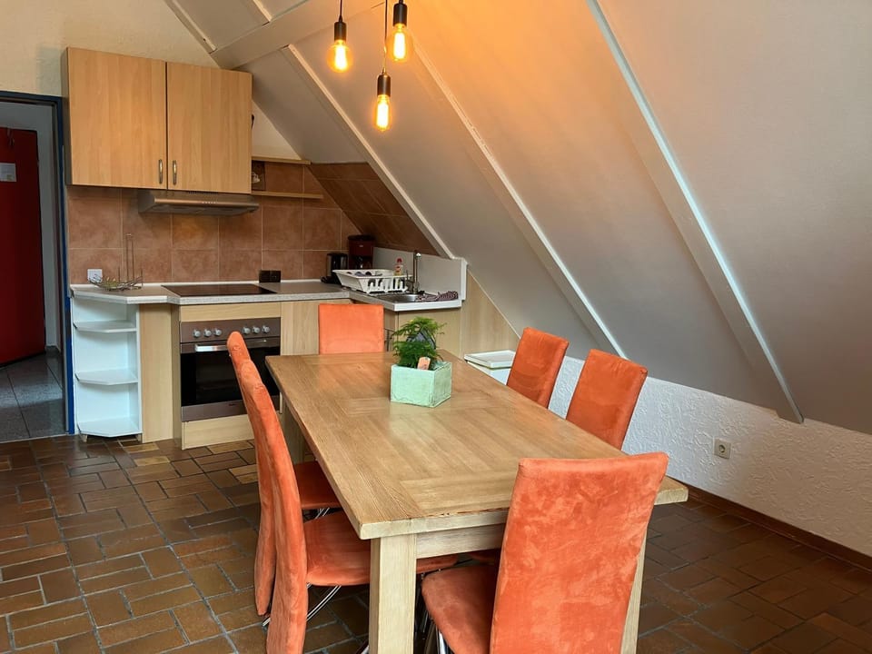Property building, Kitchen or kitchenette, Living room