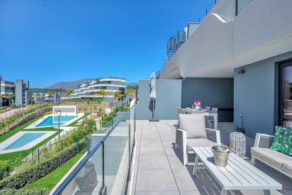 Oasis 325 by Finest Rentals Apartment in Costa del Sol