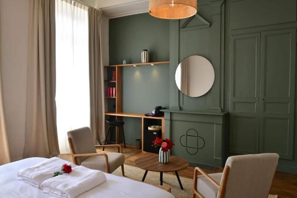 Les Chambres du Cloître, la Confiseuse Apartment in Limoges