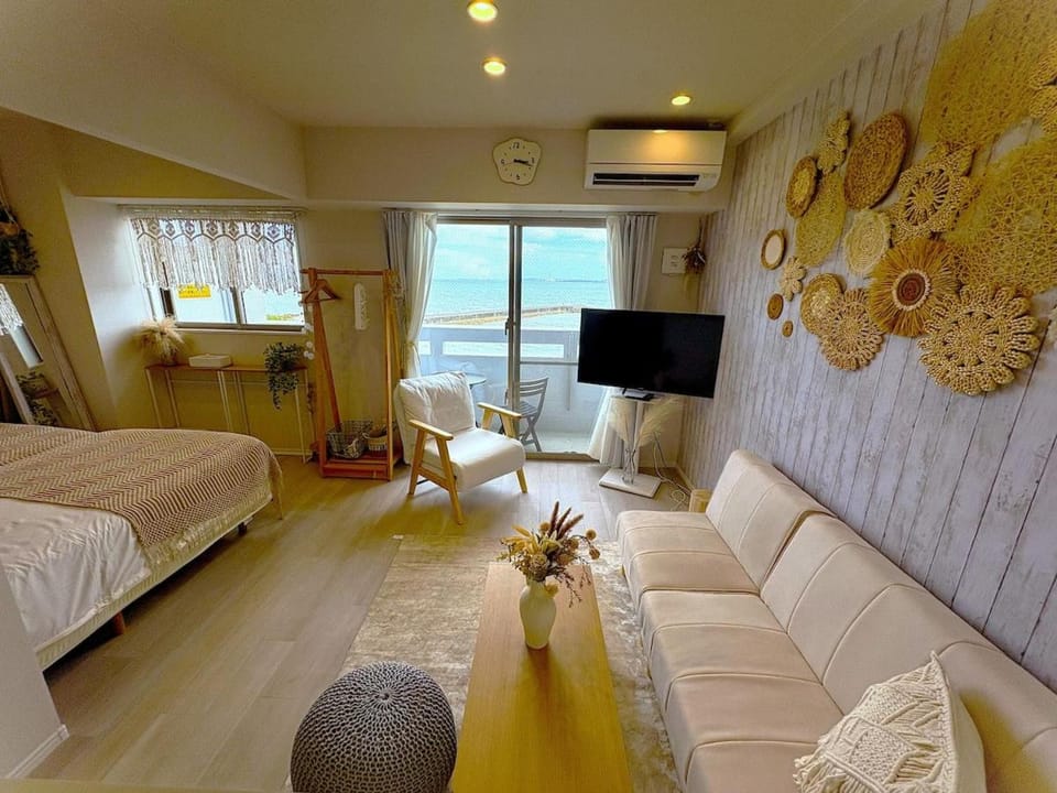 Living room, Photo of the whole room