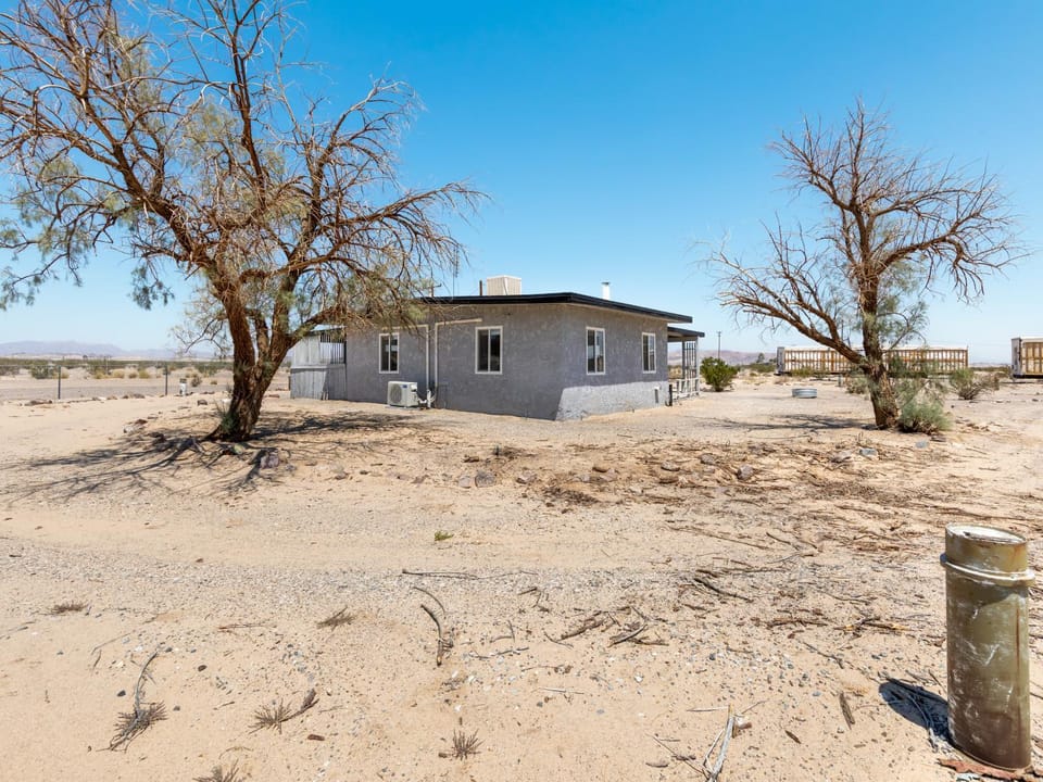 Property building, Day, Natural landscape