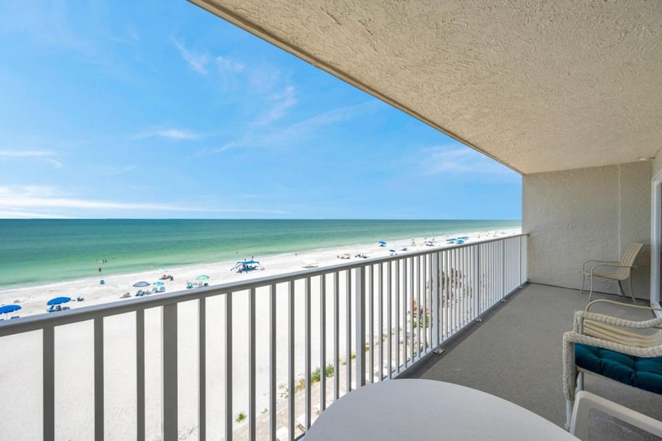 Sea Gate Condo 304 House in Indian Shores