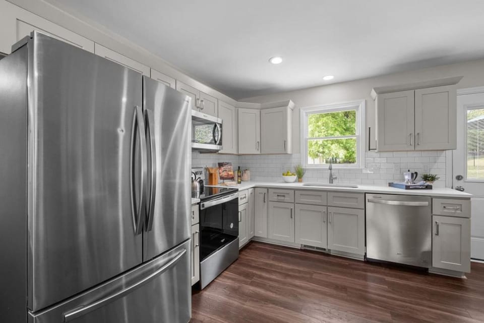 TPV - Ranch Villa close to Duke-RDU-Downtown House in Durham