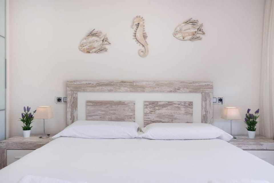 Cozy 2BR Retreat With Big Terrace, Peaceful Stay Minutes Away From the Beach Apartment in Comarca Sur