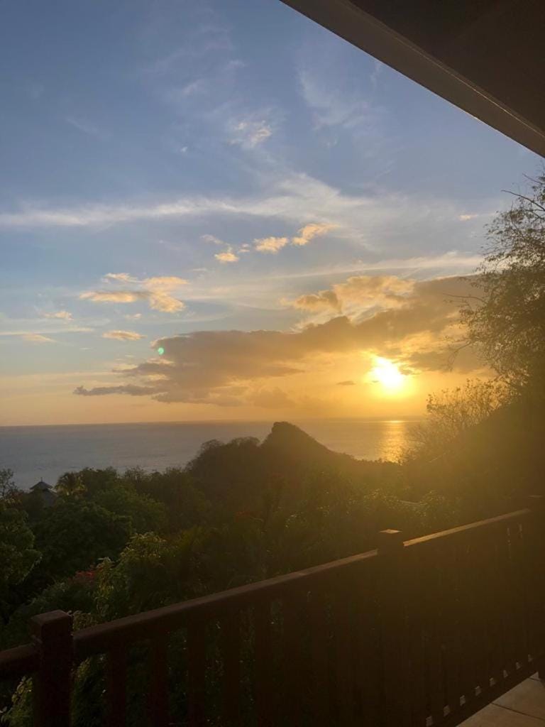 Natural landscape, View (from property/room), Balcony/Terrace, Mountain view, Sea view, Sunrise, Sunset
