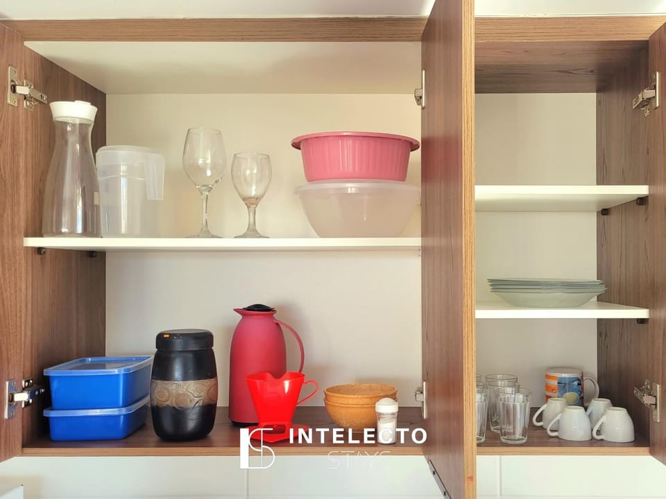 Coffee/tea facilities, Kitchen or kitchenette
