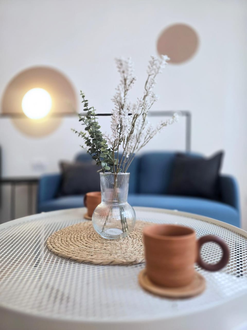 Living room, Photo of the whole room, Decorative detail, Seating area
