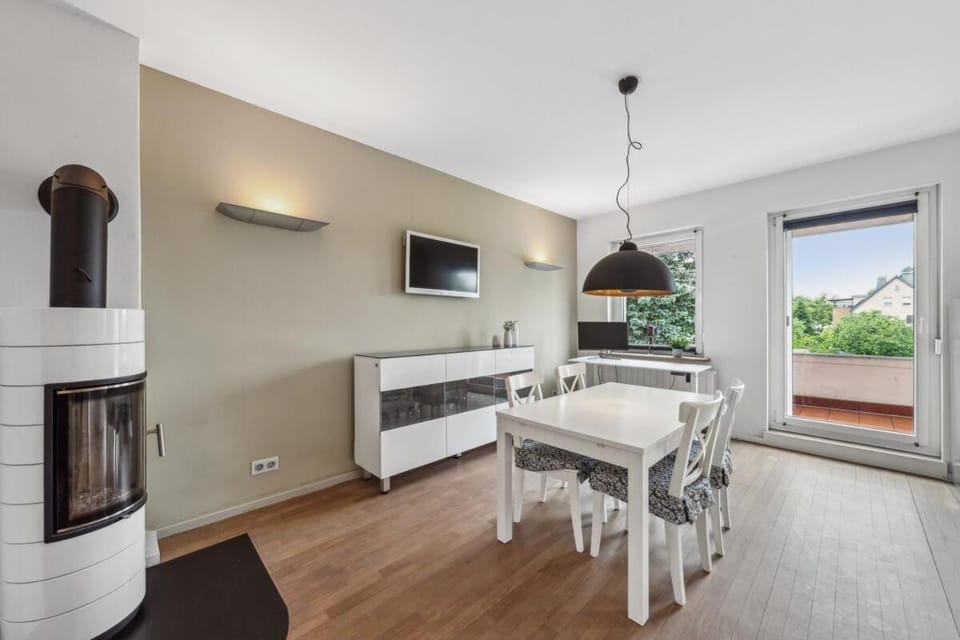 Modernes Apartment mit Kamin und Doppelbalkon Apartment in Brandenburg