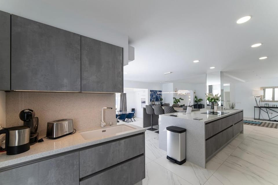 Coffee/tea facilities, Kitchen or kitchenette