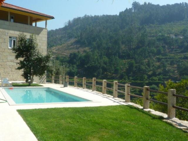 Quinta Casal De Vila Pouca Farm Stay in Porto District