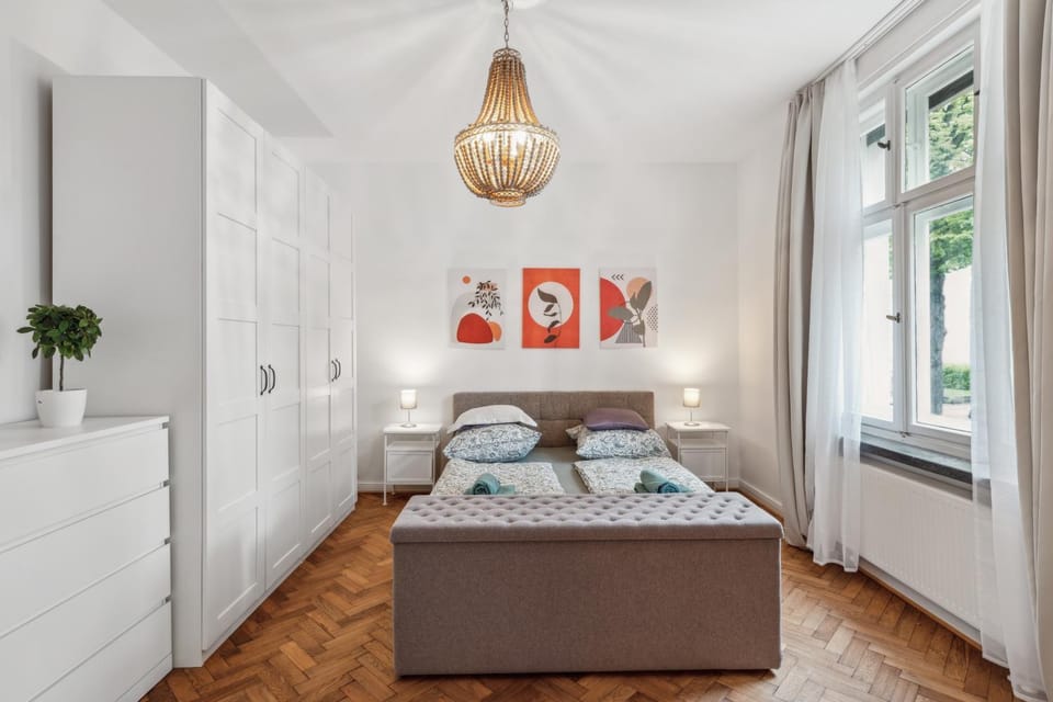Bed, Bedroom, wardrobe