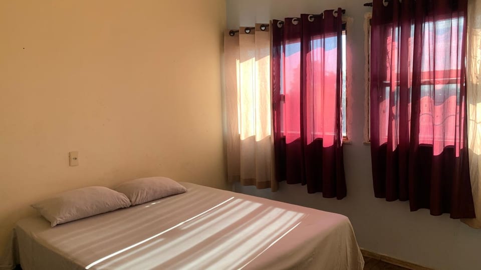 Photo of the whole room, Bedroom, City view, Garden view, Mountain view, Street view, group of guests, flat iron