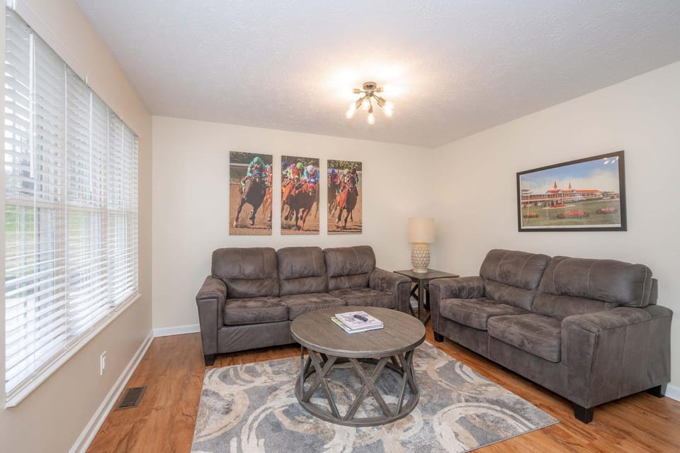 Horse Haven - 4 BDR Charmer Close to Ark Encounter House in Williamstown