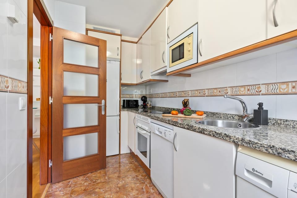 Property building, Kitchen or kitchenette, Living room
