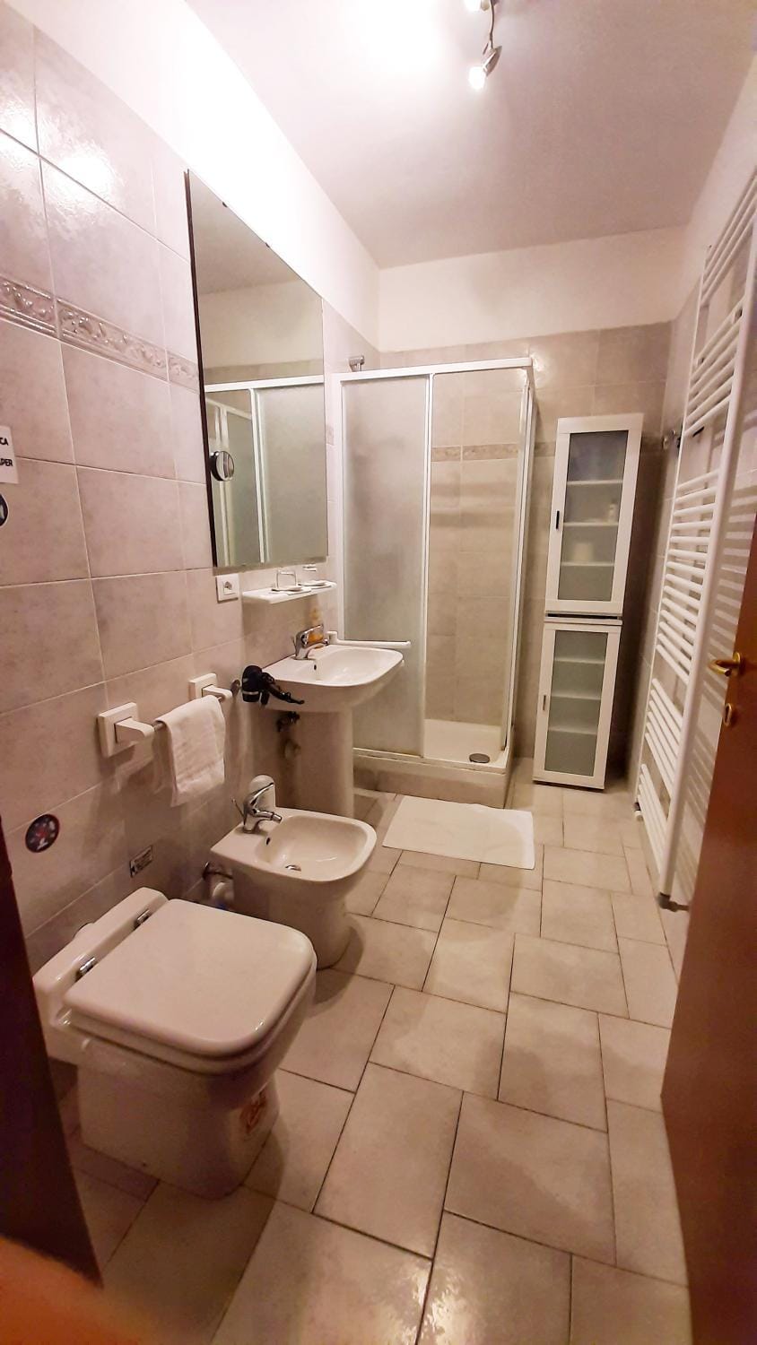 Shower, Toilet, Bathroom