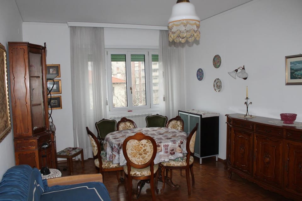 Coroneo33 - Spazioso per famiglie - NaonBnB Apartment in Trieste