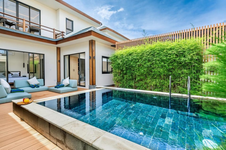 Property building, Garden, Swimming pool, Swimming pool