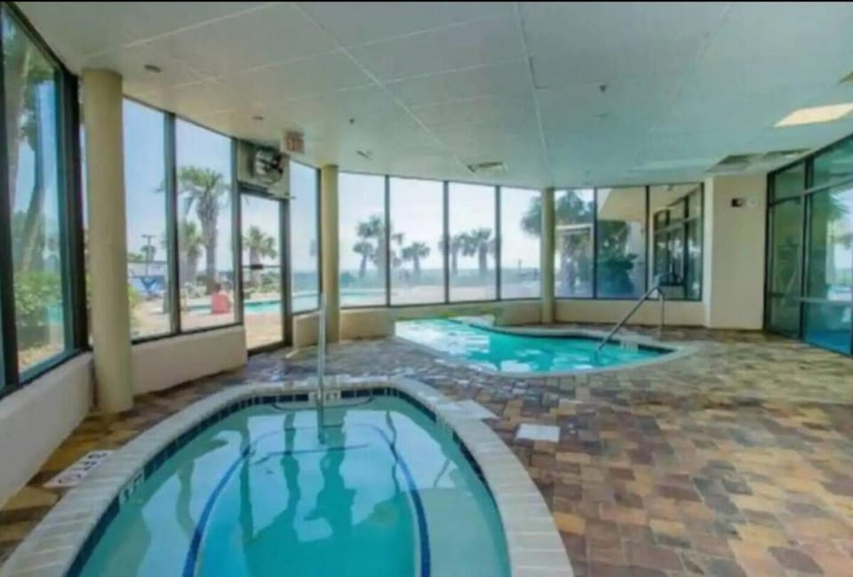 20th Floor Oceanfront Studio, King Bed P2003 Apartment in Myrtle Beach