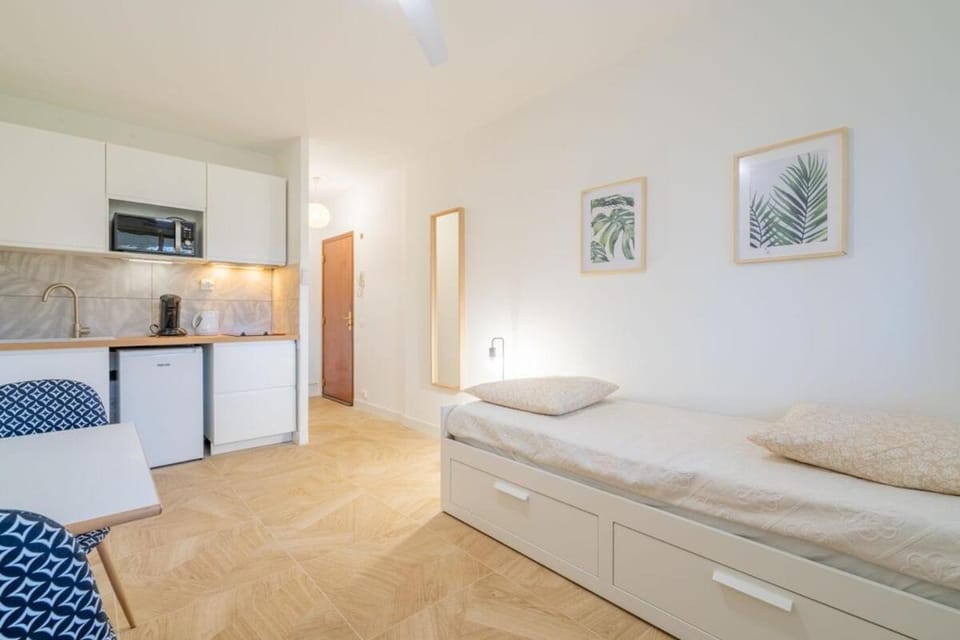 Les Roches d'Or, nice studio Apartment in Marseille