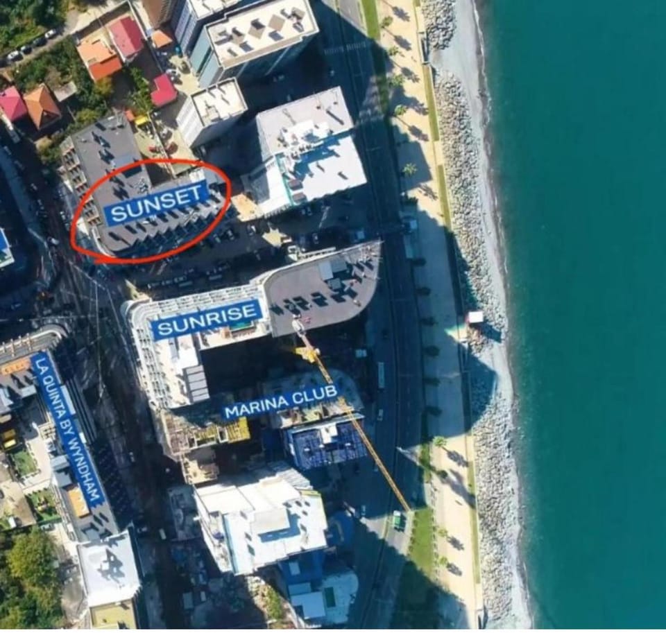 Neighbourhood, Bird's eye view, City view, Sea view, Street view