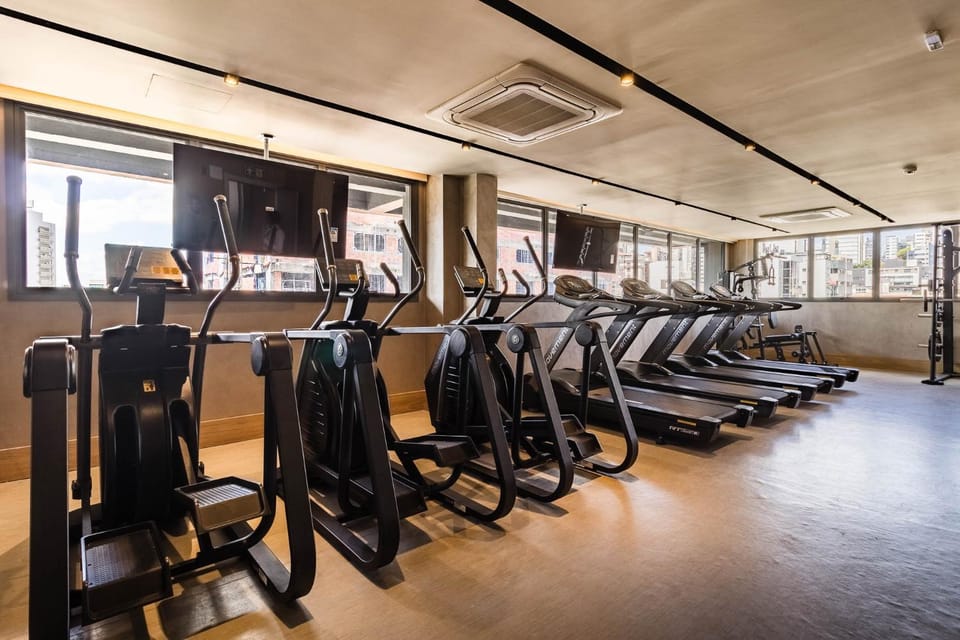 Property building, Day, Fitness centre/facilities, Area and facilities, air conditioner